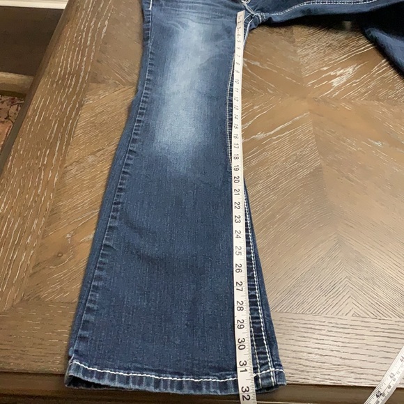 Firm Price- Premier by Rue 21 distressed boot cut medium wash denim jeans - Picture 16 of 17